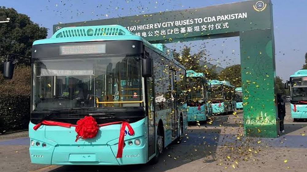 30 Electric Buses From China Arrive in Islamabad